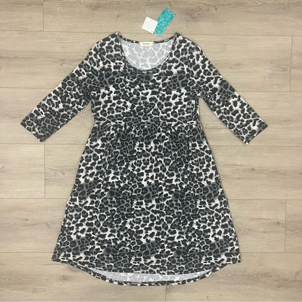 Leopard Print Dress Daenery 3/4 Sleeve Round Neck Casual Style Size XL Stretch